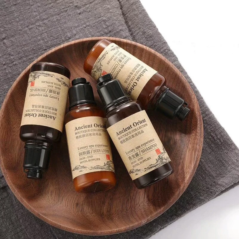 Disposable 5 Star Hotel Shampoo Soap Toiletries Set Custom Luxury Guest Room Supplies Amenities Kit For Travel