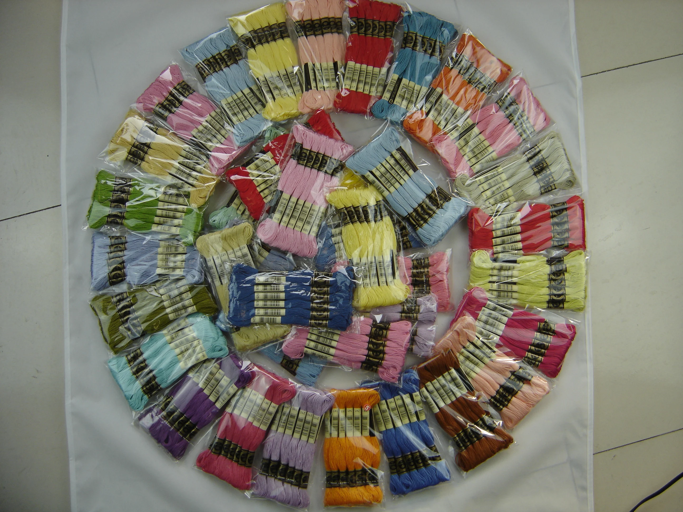 R нитки для вышивки крестиком 447 DMC, цветные поставщики в Китае