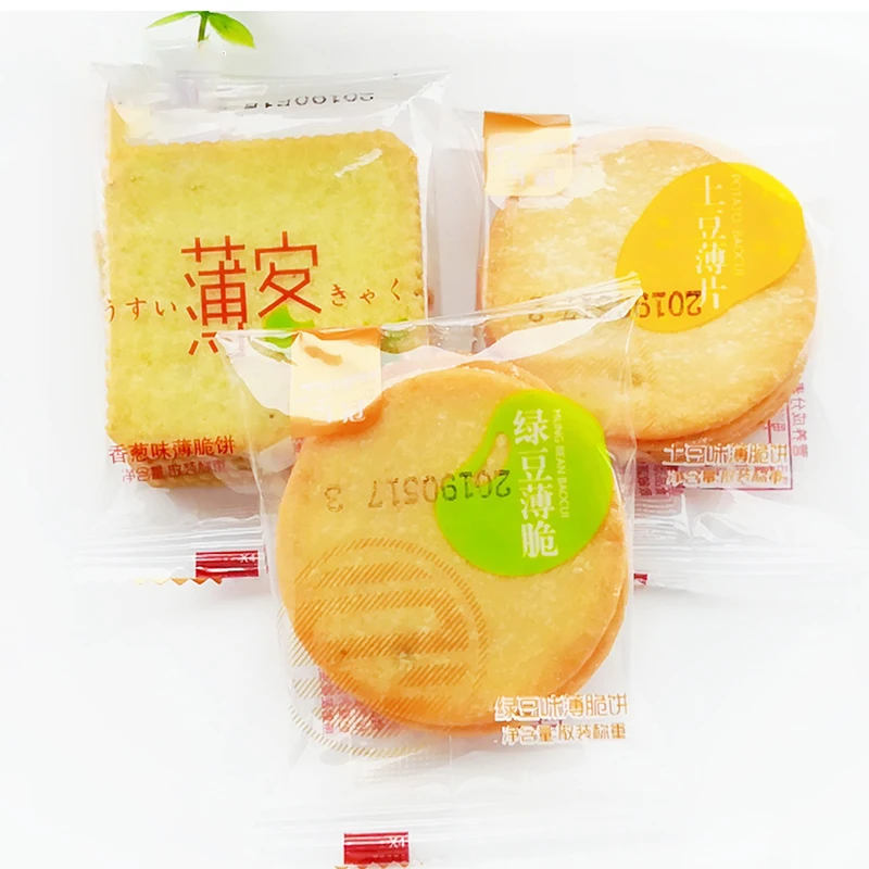 Loose mung bean and scallion salty biscuit milk salt soda cracker potato and potato thin slice biscuits chips biscuit