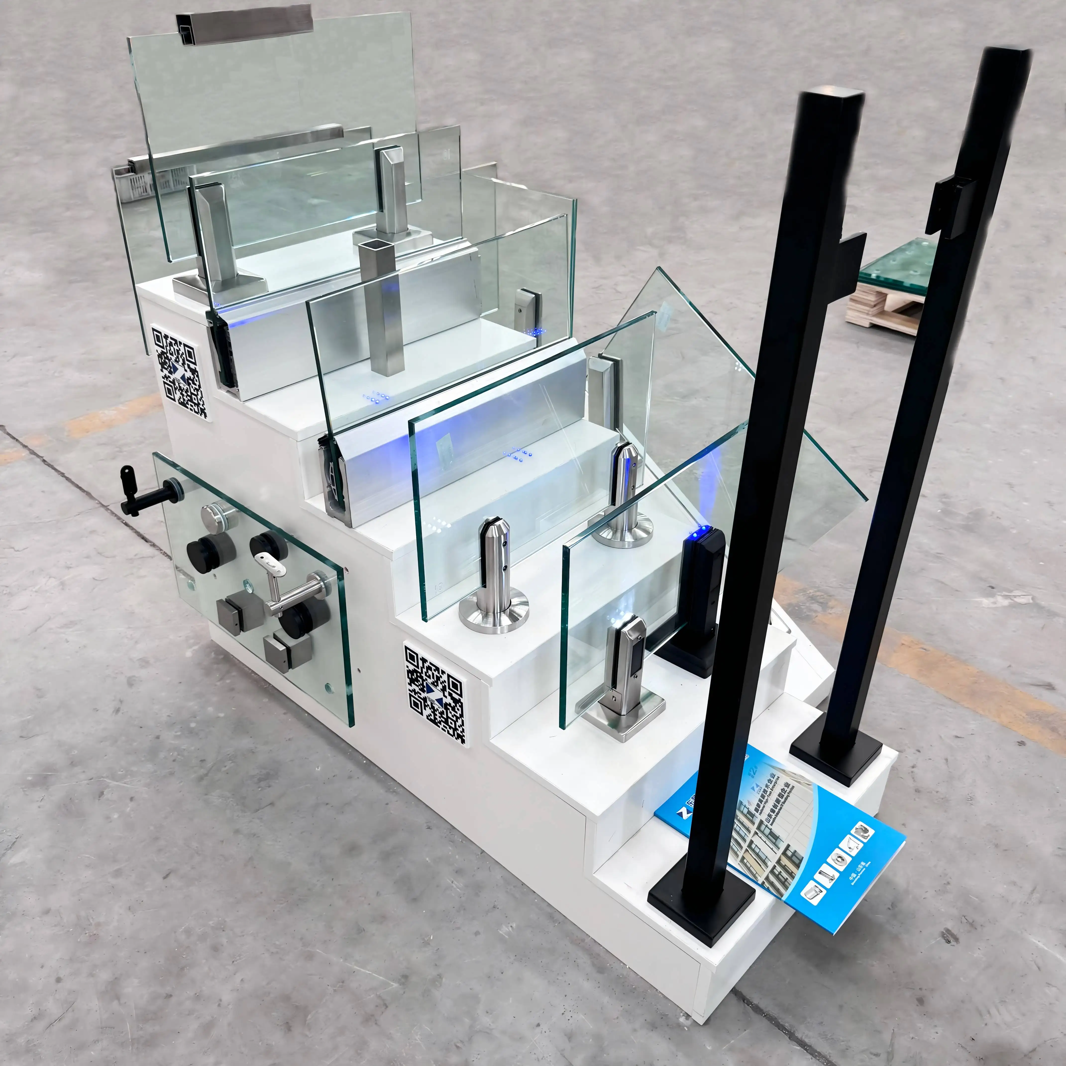 Top Ranking Frameless Glass Pool Fencing 12mm Glass Railing Stainless Steel Glass Spigot With LED Light