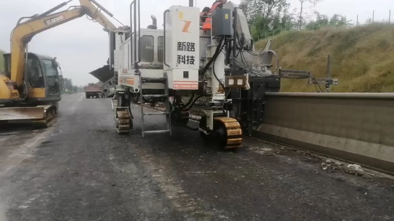 Reservoir sliding form machine Large dam channel forming machine Hydraulic lift