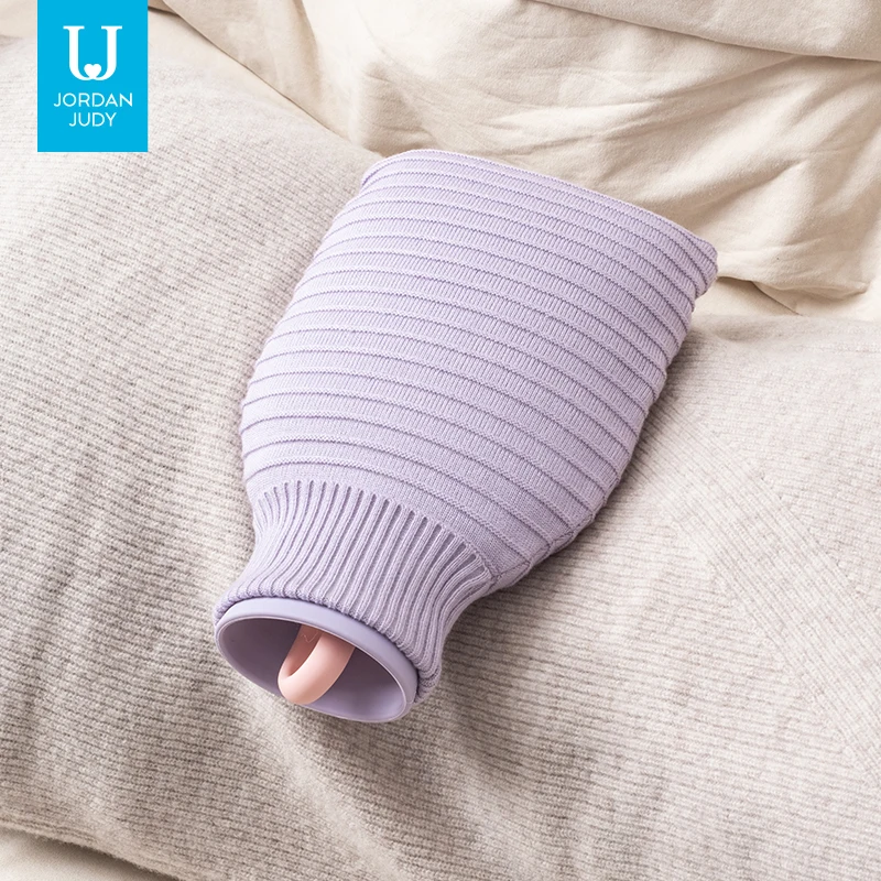 Fashion Factory Wholesale Custom 1L Reusable Hot Water Bottle Cute Style Rubber Hot Water Bag with Flannel Covers Hand Warming