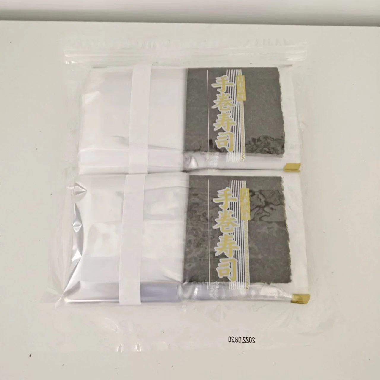 Single wing for temaki nori and double wings for hand roll nori seaweed wrapper