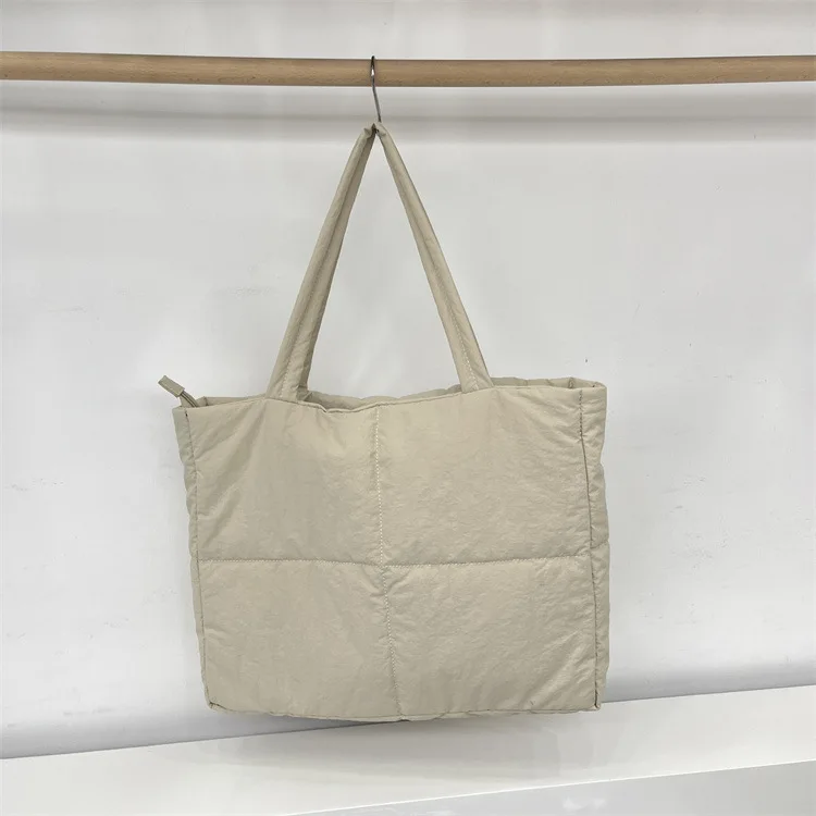 Customize Logo nylon puffer handbag ladies fashion simple soft puffer shoulder bag puffy tote bags for women