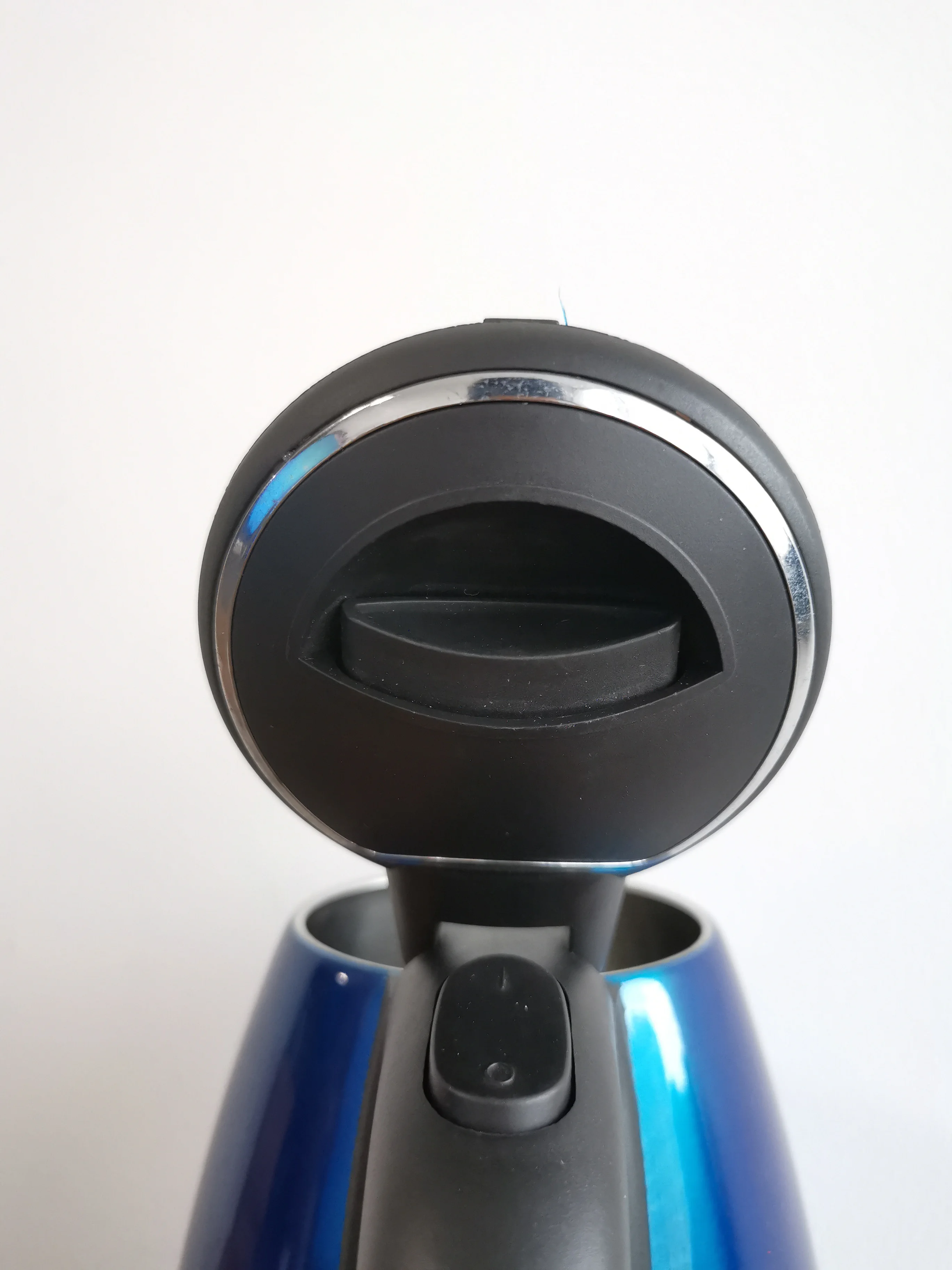 1.8L OEM portable kitchenware electric kettle with blue colors