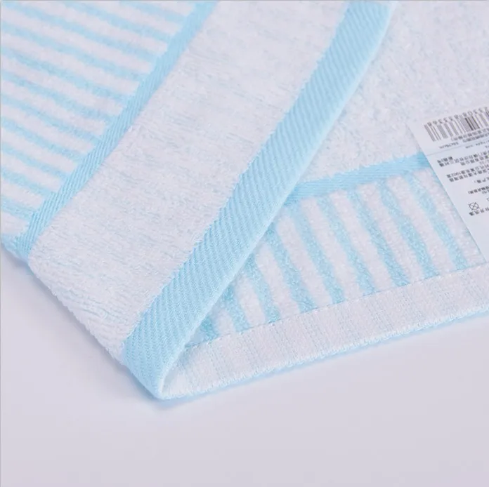 
Flower embroidered pattern logo 100% cotton face towel for gift soft cheap household goods wholesale towels 