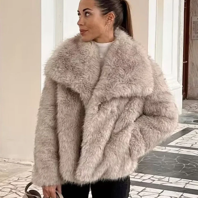 Fashion Soft Faux Fur Jacket Custom Long Sleeves Furry Wholesale Thick Warm Winter Fluffy Bubble Artificial Fur Coats for Women