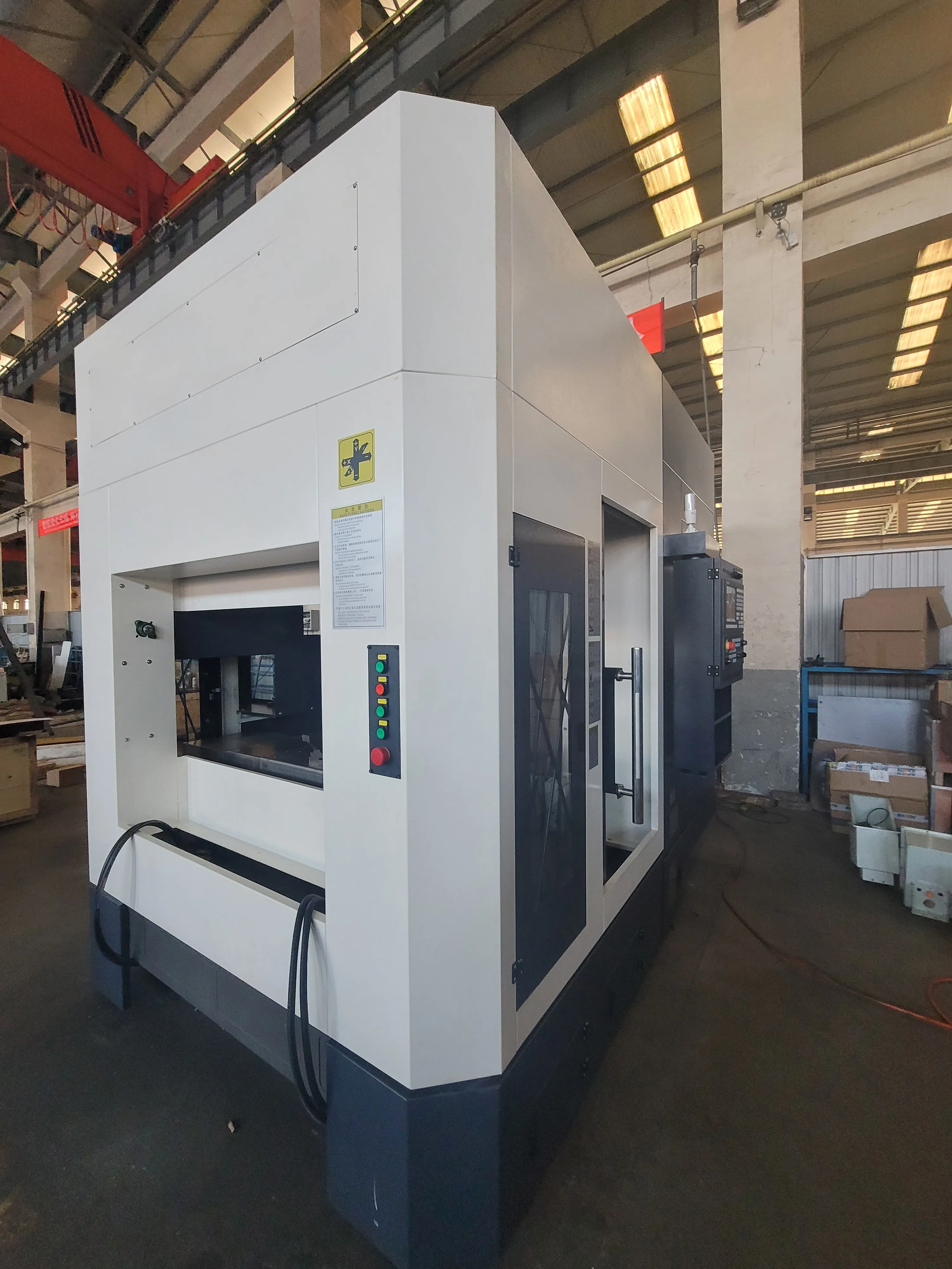 High-Accuracy 3-Axis CNC Horizontal Machining Center Hmc500 Single Spindle Vertical Milling Machine Fanuc Control System Gsk