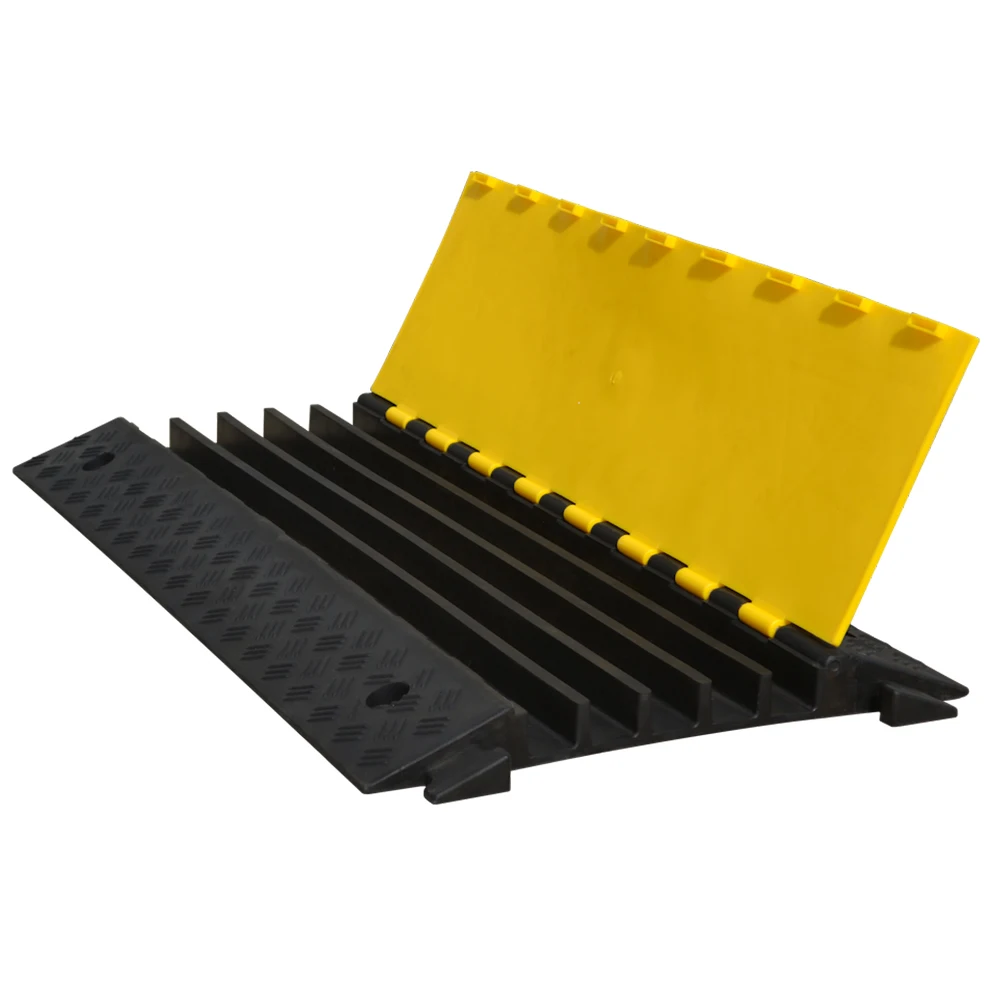 Factory wholesale traffic safety 1 2 3 4 5 wire slots road humps / speed breaker / cable ramp 5 channel protectors