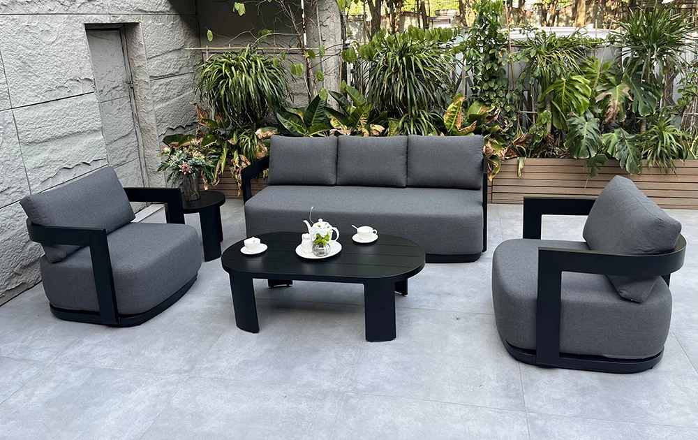 2024 Designer All Weather Aluminum Outdoor Furniture Set High-End Metal Garden Sofa for Villa Patio