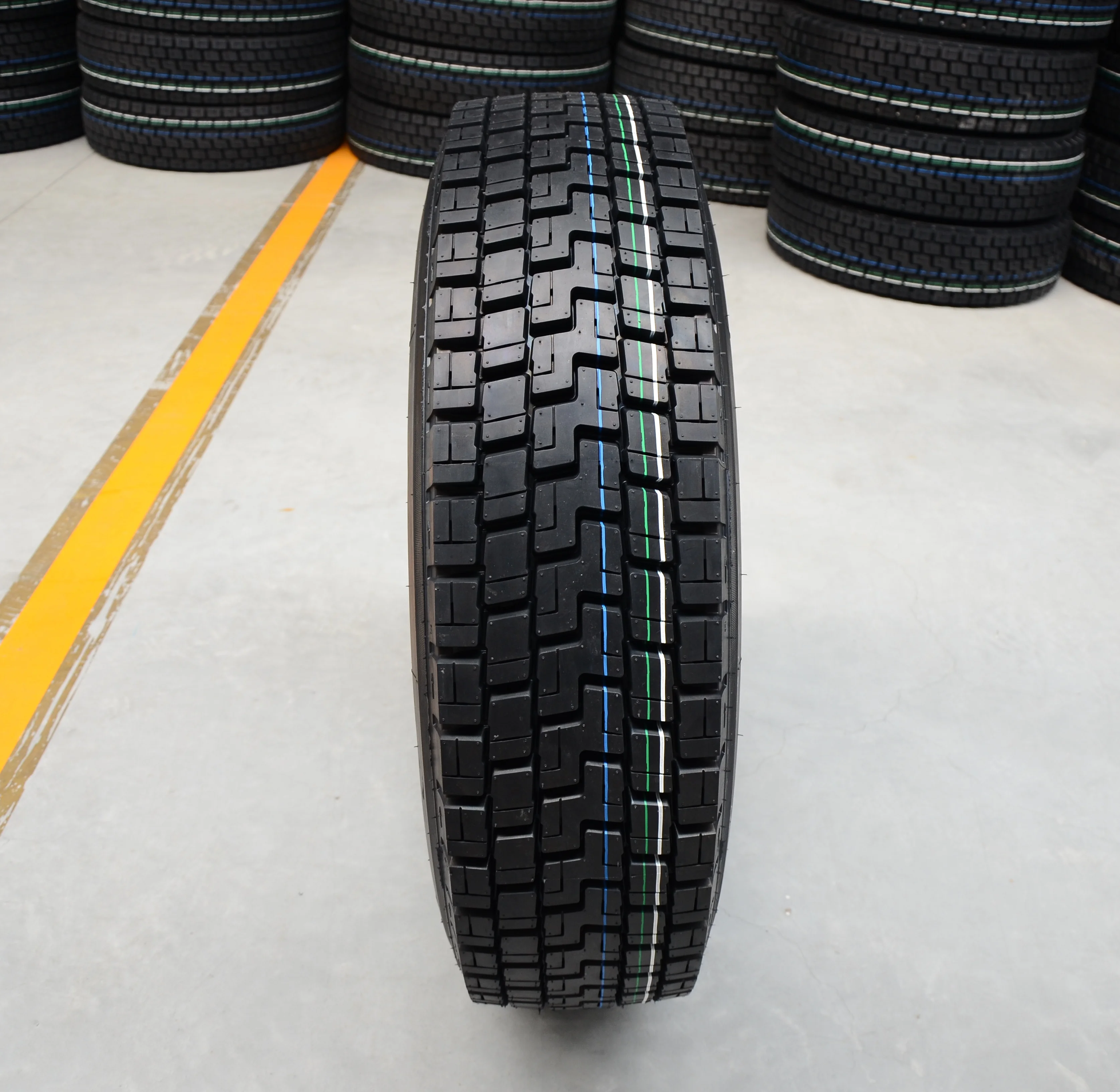  Шина 315/80r22.5 придирыч CHILONG бренд блочным узором FD758 FD718 FA868 шины для грузовых автомобилей