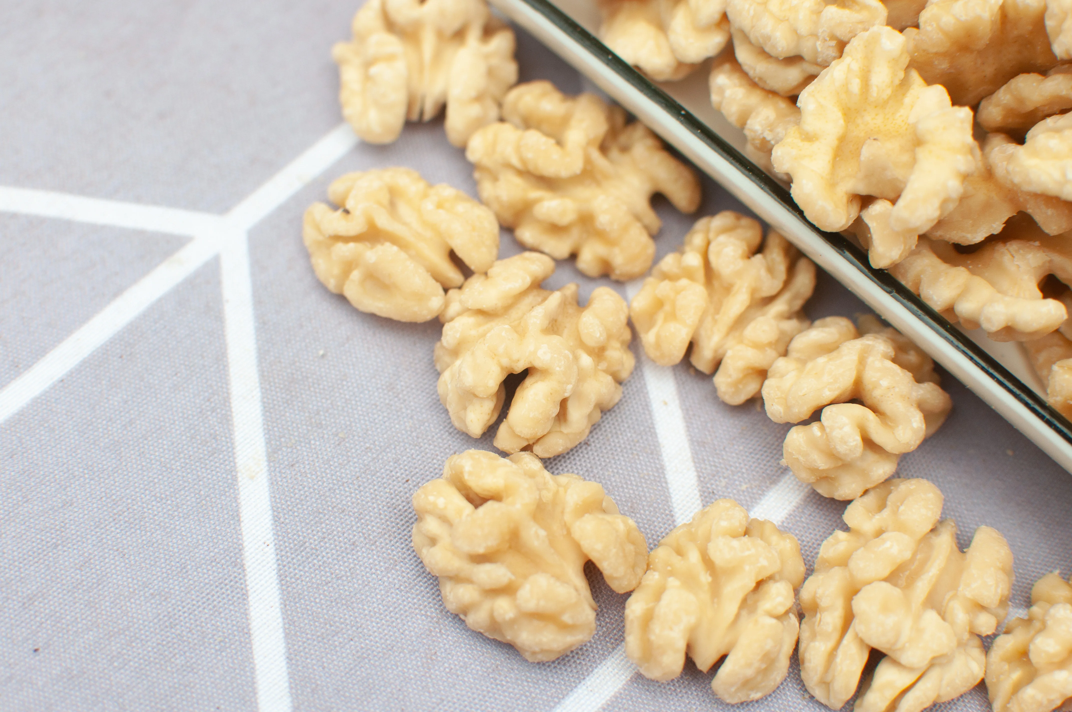 High quality wholesale walnut kernels without additives Organic fresh walnuts kernel 20g-1000g Customised