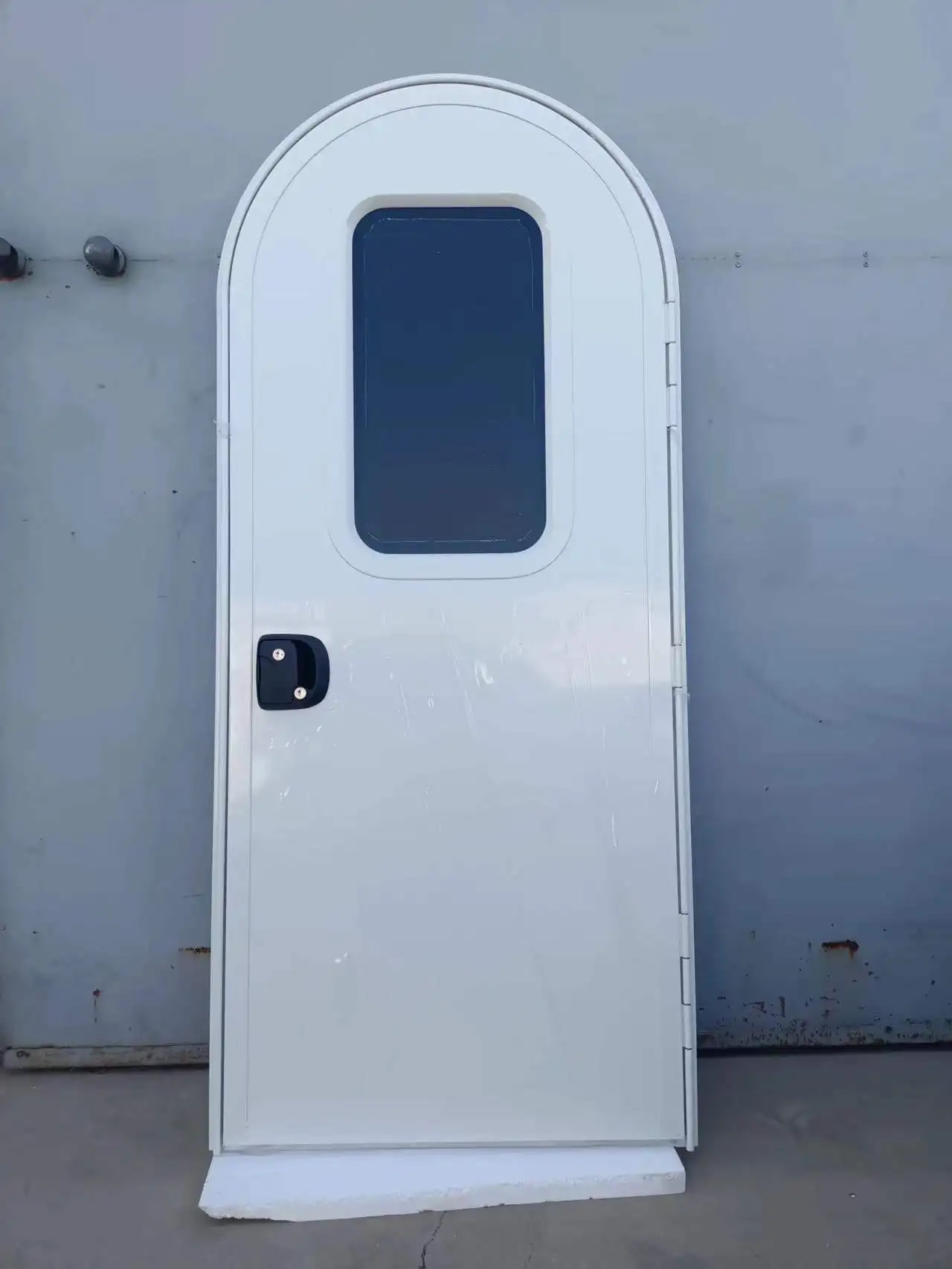 С безопасной сеткой, входная дверь для дома на колесах, входная дверь для трейлера на колесах, входная купольная дверь для автофургона