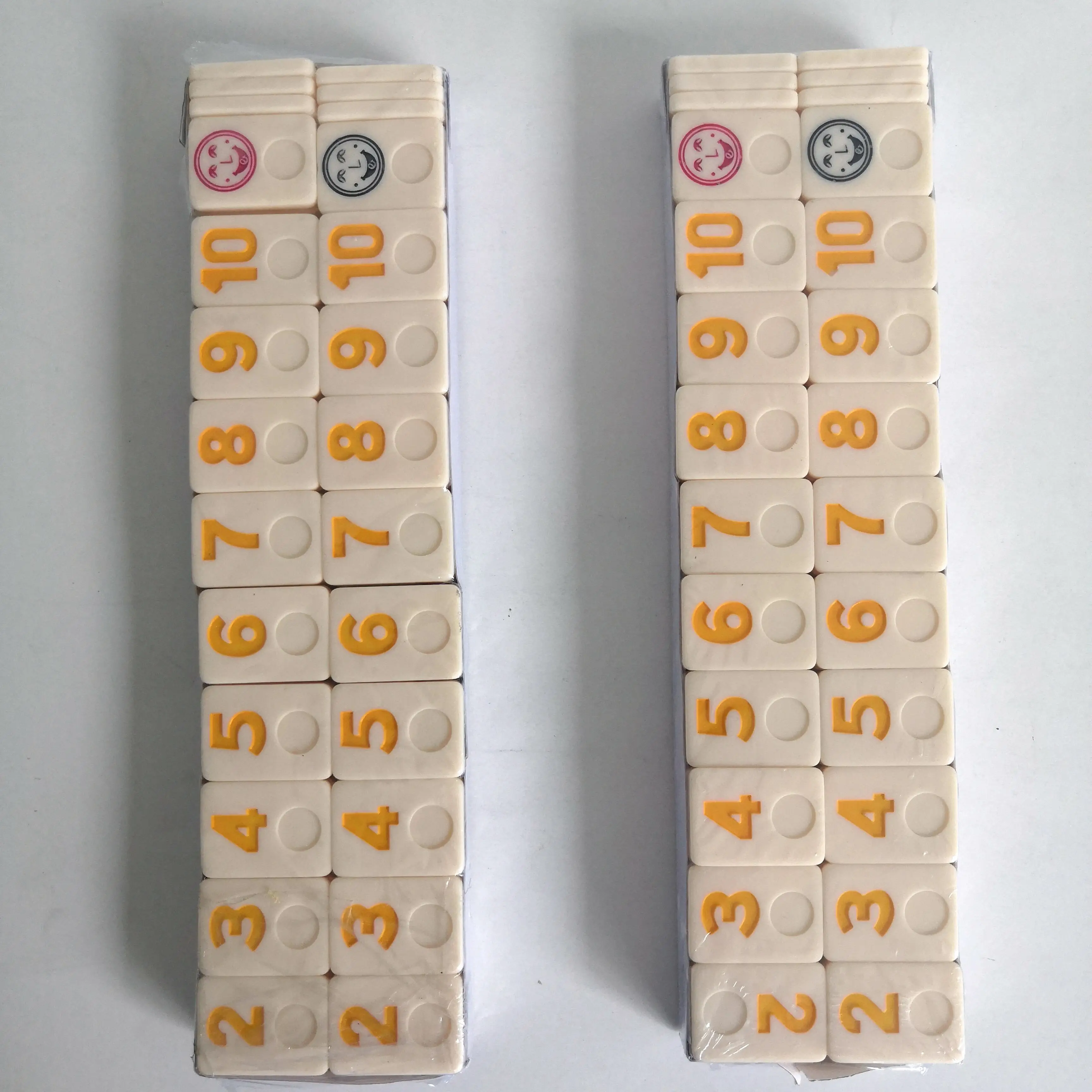 The melamine rummy in the paper box