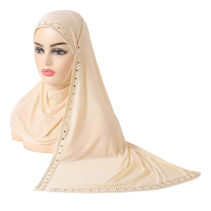 Hot Sale High Quality Plain Solid Color Malaysian Hijab Shawls Wraps Muslim Silk Headscarf Plain Rhinestone Hijab Long Scarf