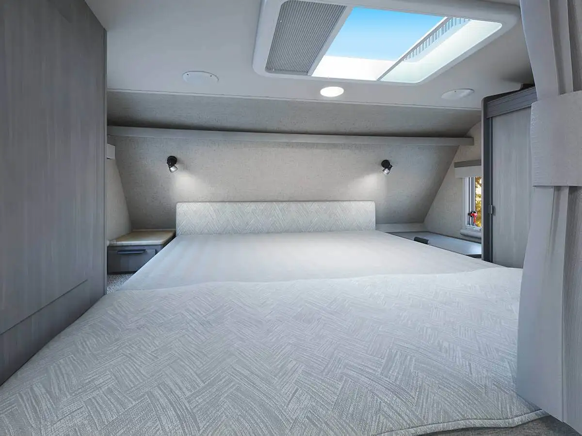 Ecocampor Dual Cab Hard Side Fiberglass Truck Bed Camper RV Caravan with Kitchen and Big Bed