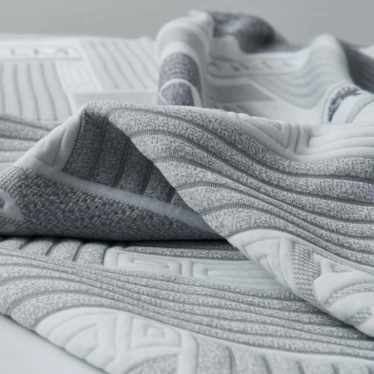 
China Factory Making 400gsm Dark Color Double Jacquard Knitting Polyester Mattress Fabric 