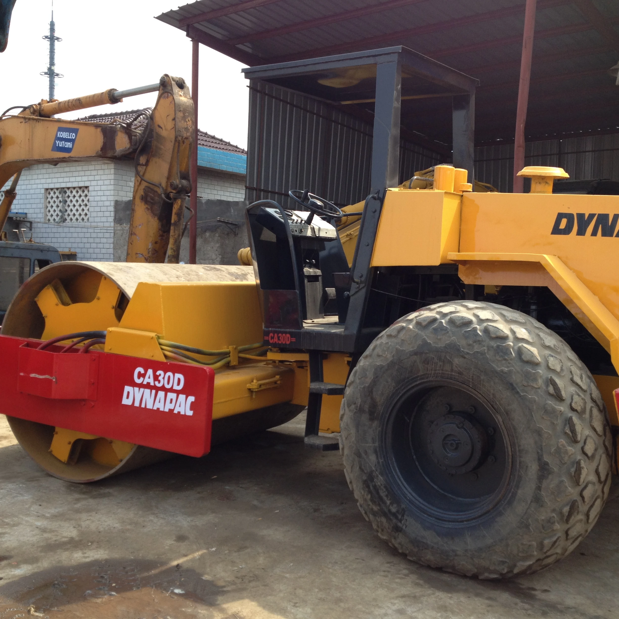 Construction Machinery Parts for second hand Road making machine to sale Used DYNPAC CA30D/CA25D CA251D road roller