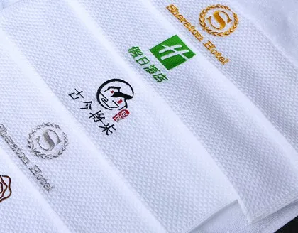 Custom gold thread embroidered logo 100% cotton five star hotel face bath towel set