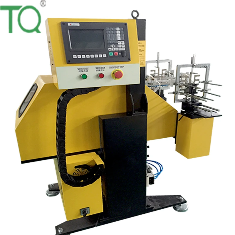 
Automatic IML in mould labeling machine 