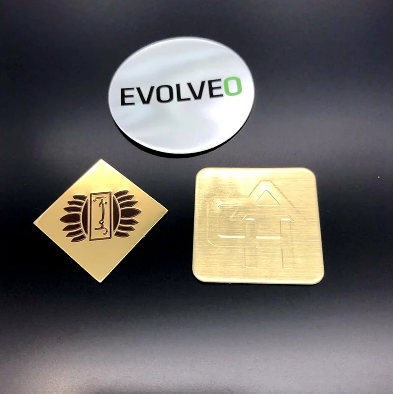Zinc alloy logo badge nameplate custom metal plates brand logos