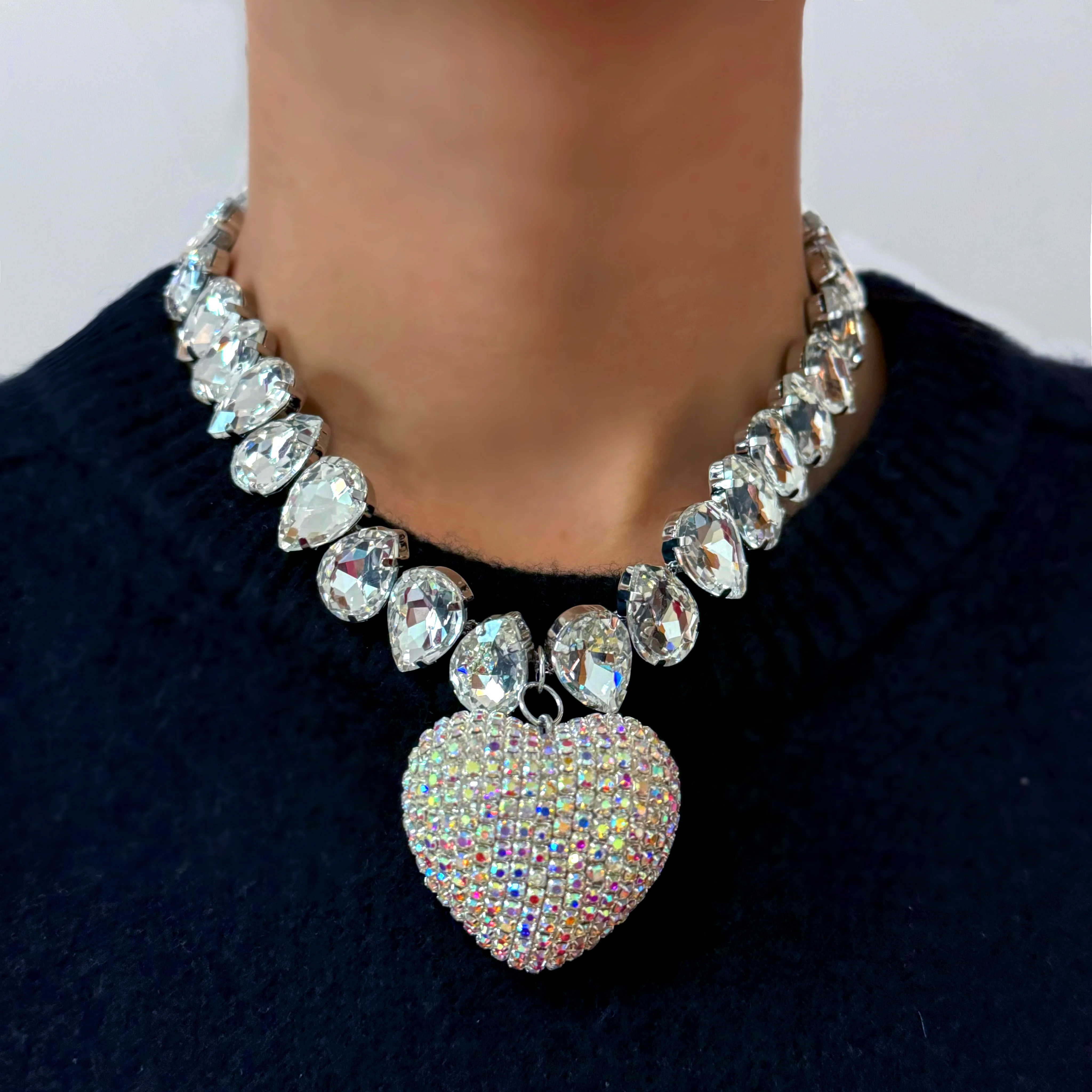 High Quality Big Heart Pendant Full Crystal Gold Plated Waterdrop Diamond Necklace Women Party Choker Jewelry Wholesale