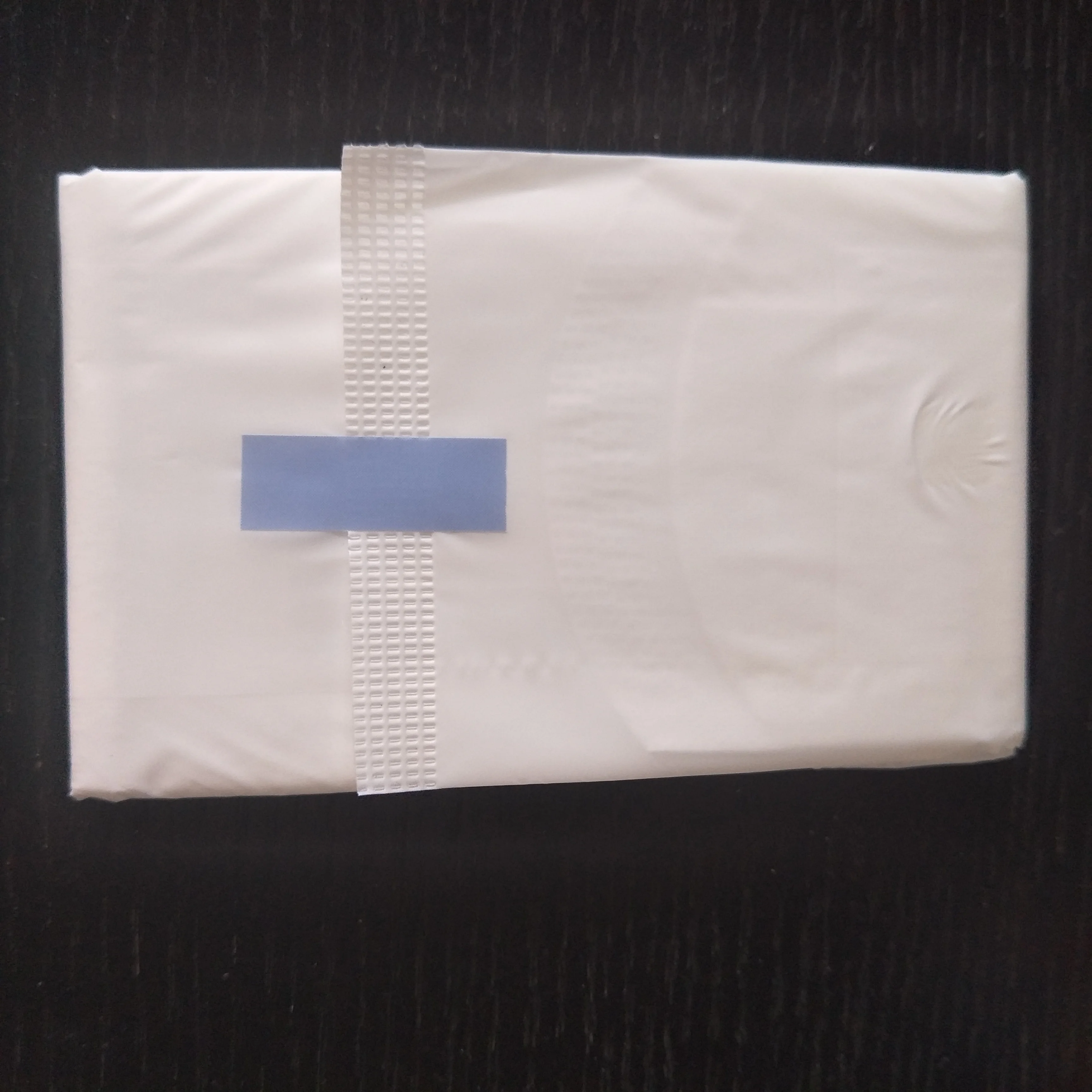 F1002  Hot Sell good quality and low price Sanitary Napkin
