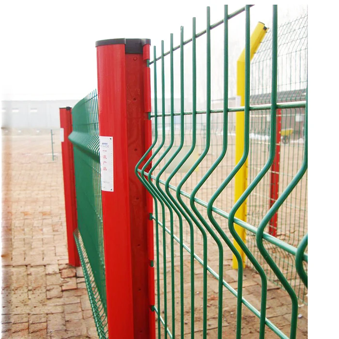 Дешевая цена, сварное ограждение из металлической сетки с покрытием из ПВХ/сварное ограждение из ПВХ для безопасности сада