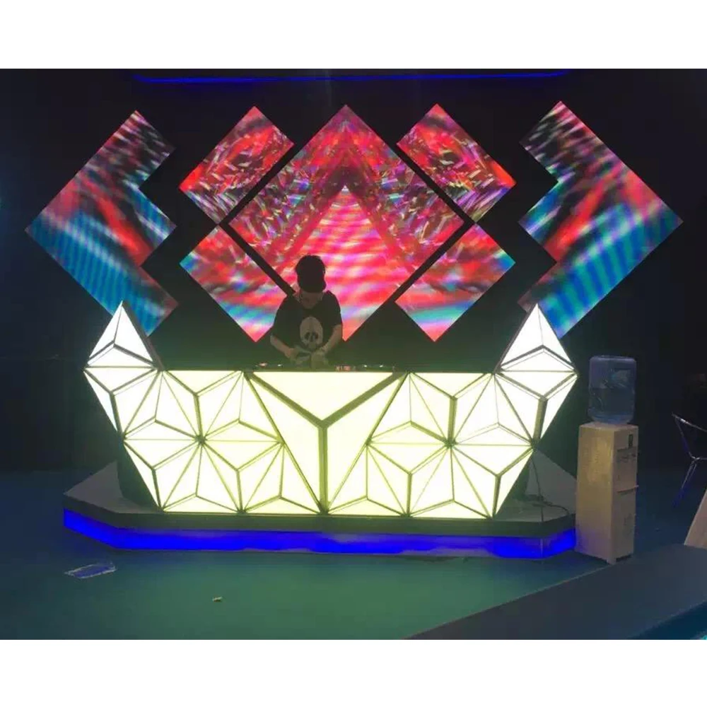 Creative P4 Indoor DJ Booth LED Screen DJ facade LED Screens for Night club Event