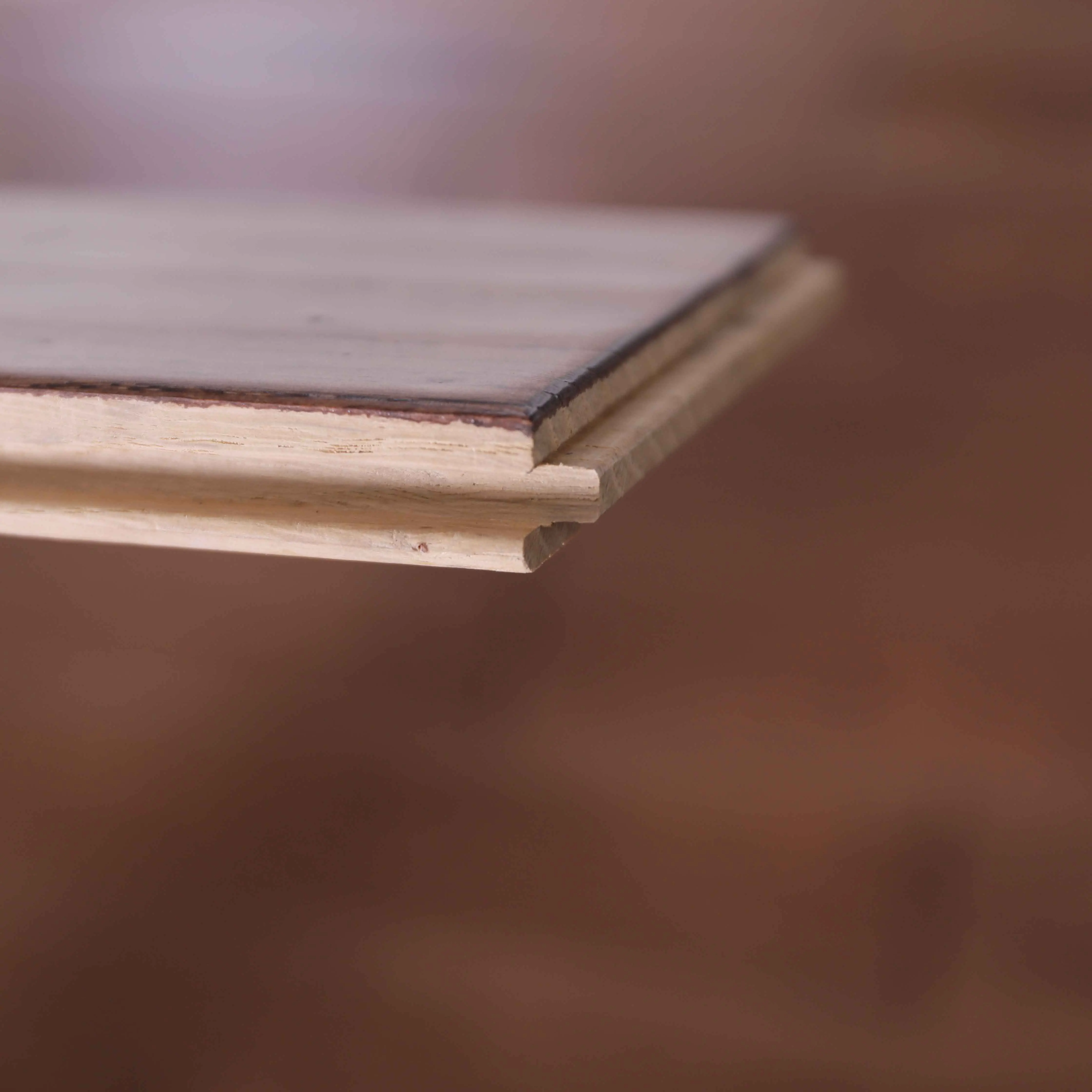 
18mm Antique Oak UV Lacquered Solid Wood Handscraped Flooring 