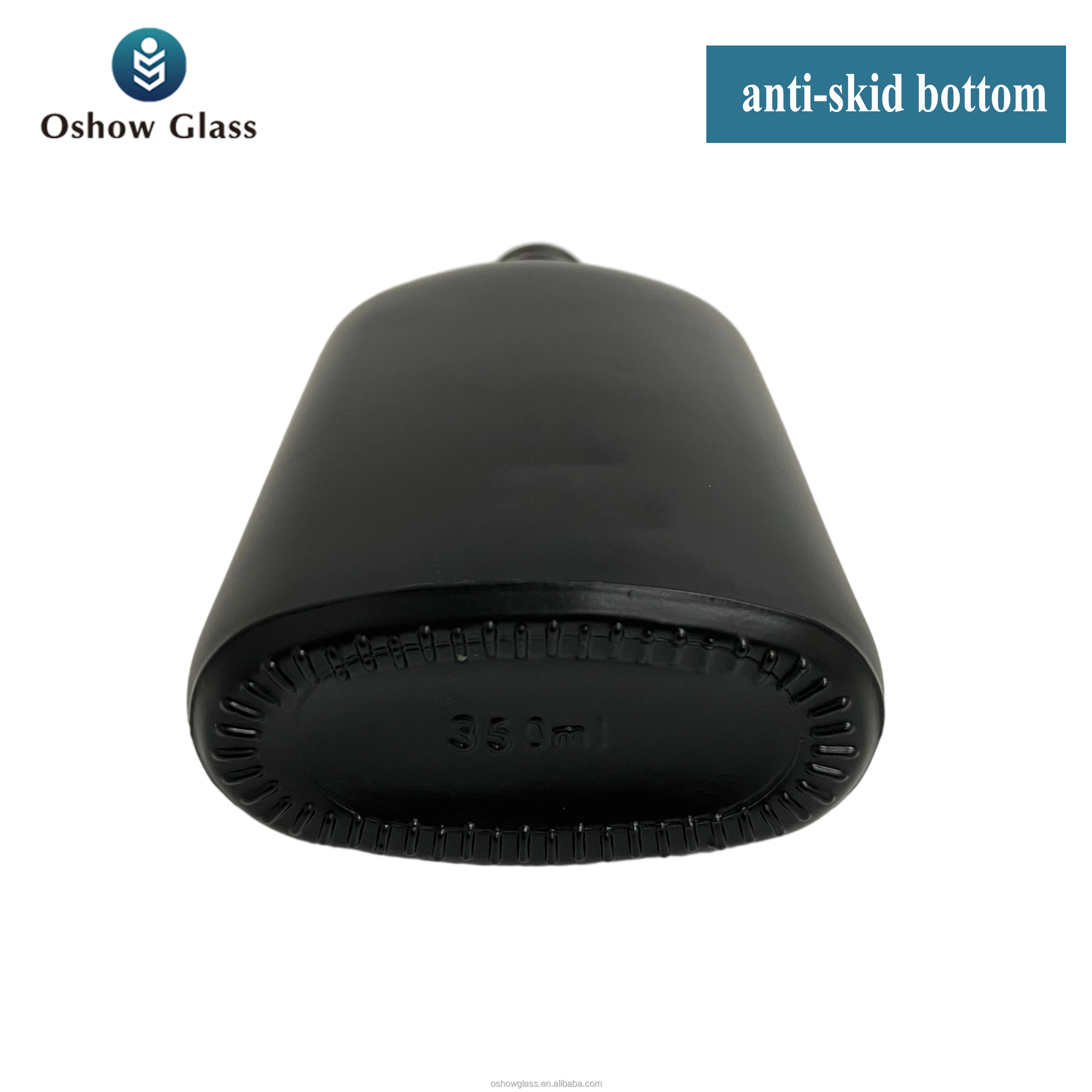 wholesale Matte Black glass bottle 100ml 200ml 250ml Flat Flask Liquor Vodka Glass Wine Bottle with Lid customization