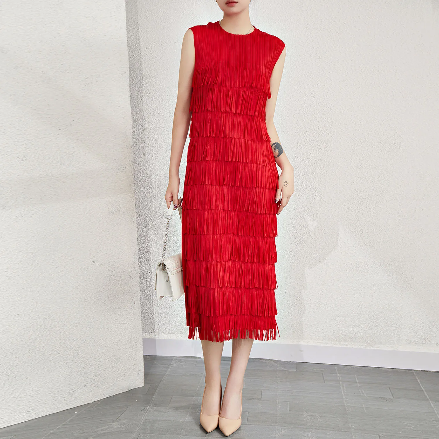 African Women Tassel Dress Summer Polyester Fabric Sleeveless Pleated Design Dress Elastic Stretch Casual Fringe Dress