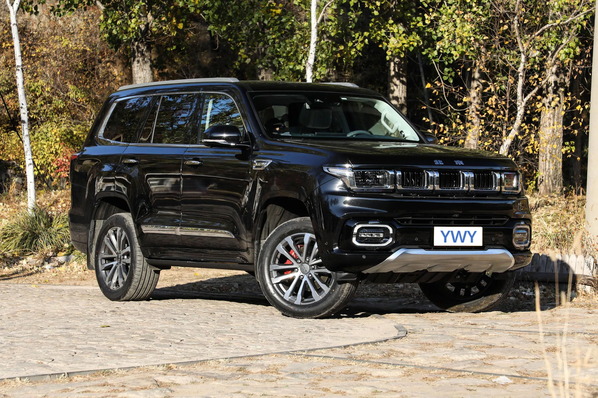 Лучшая цена Baic Bj40 Bj60 Bj80 2024 бензиновые автомобили Новый внедорожник бензиновый автомобиль большой Beijing автоматический 2 3 t