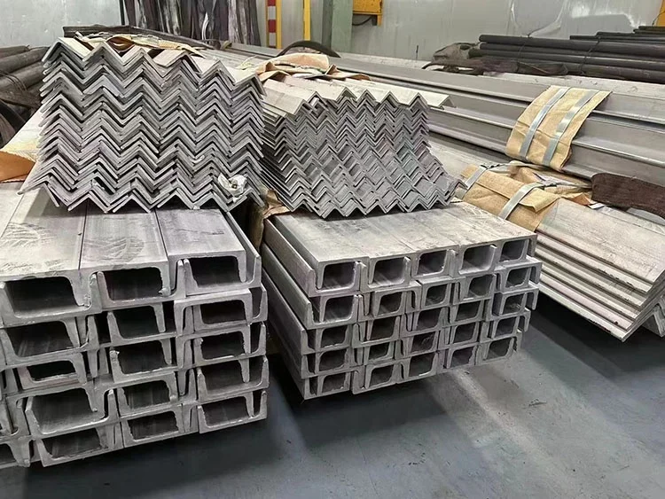 Factory Equal Unequal Galvanized Steel Angle 201 304 316L Galvanized Steel Angle Bar Price