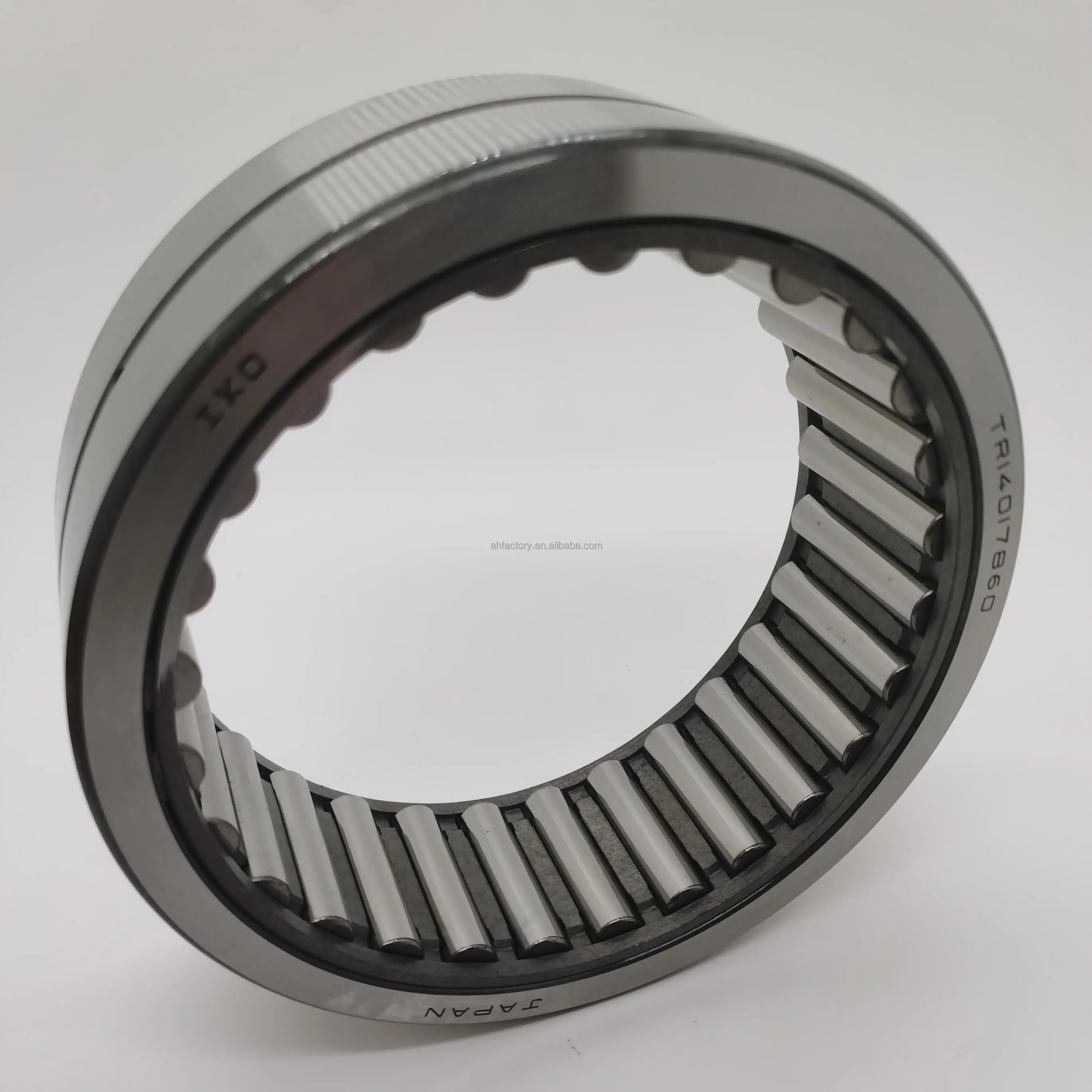 Japan Brand I.K.O. TR14017860 needle roller bearing  High Precision TR Series Size 140*178*60mm