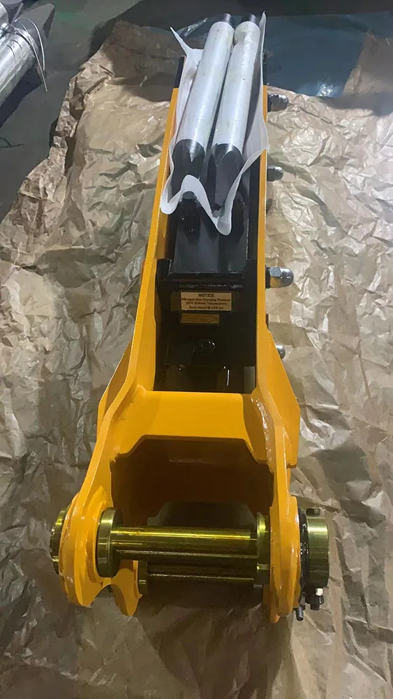 3 ton Excavator Rock Breaker Small Size Breaker Hydraulic SB30 Rock Hammer For Excavator