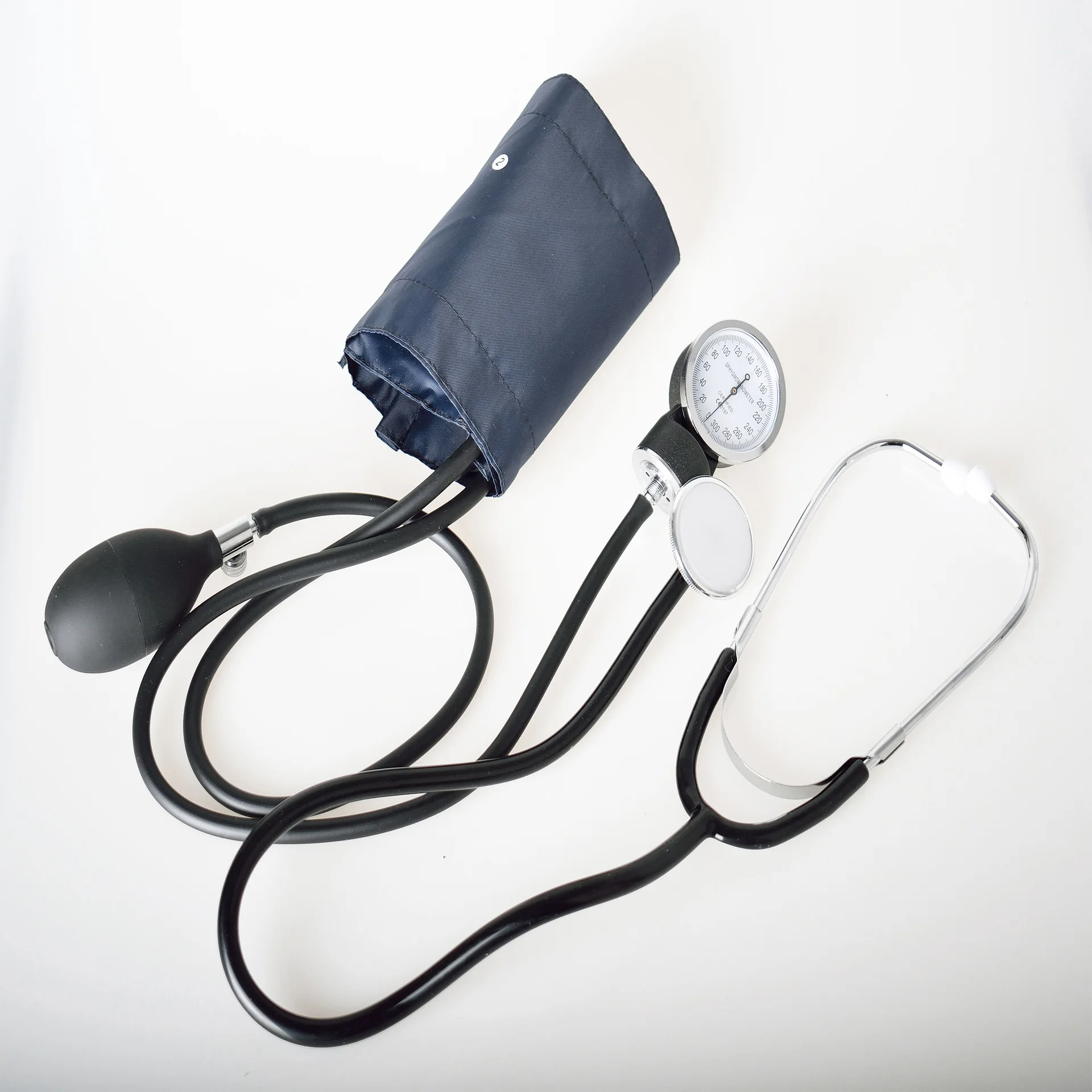 Best selling adult medical stethoscope with sphygmomanometer in 2021