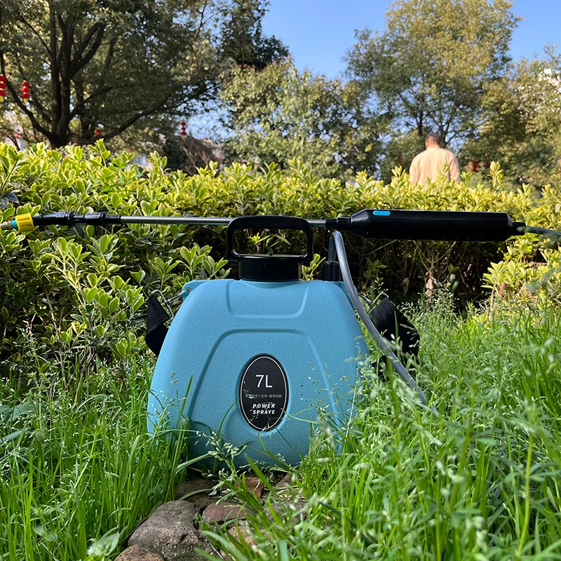 7L chemical resistant plastic handle rechargeable portable water sprayer for farming