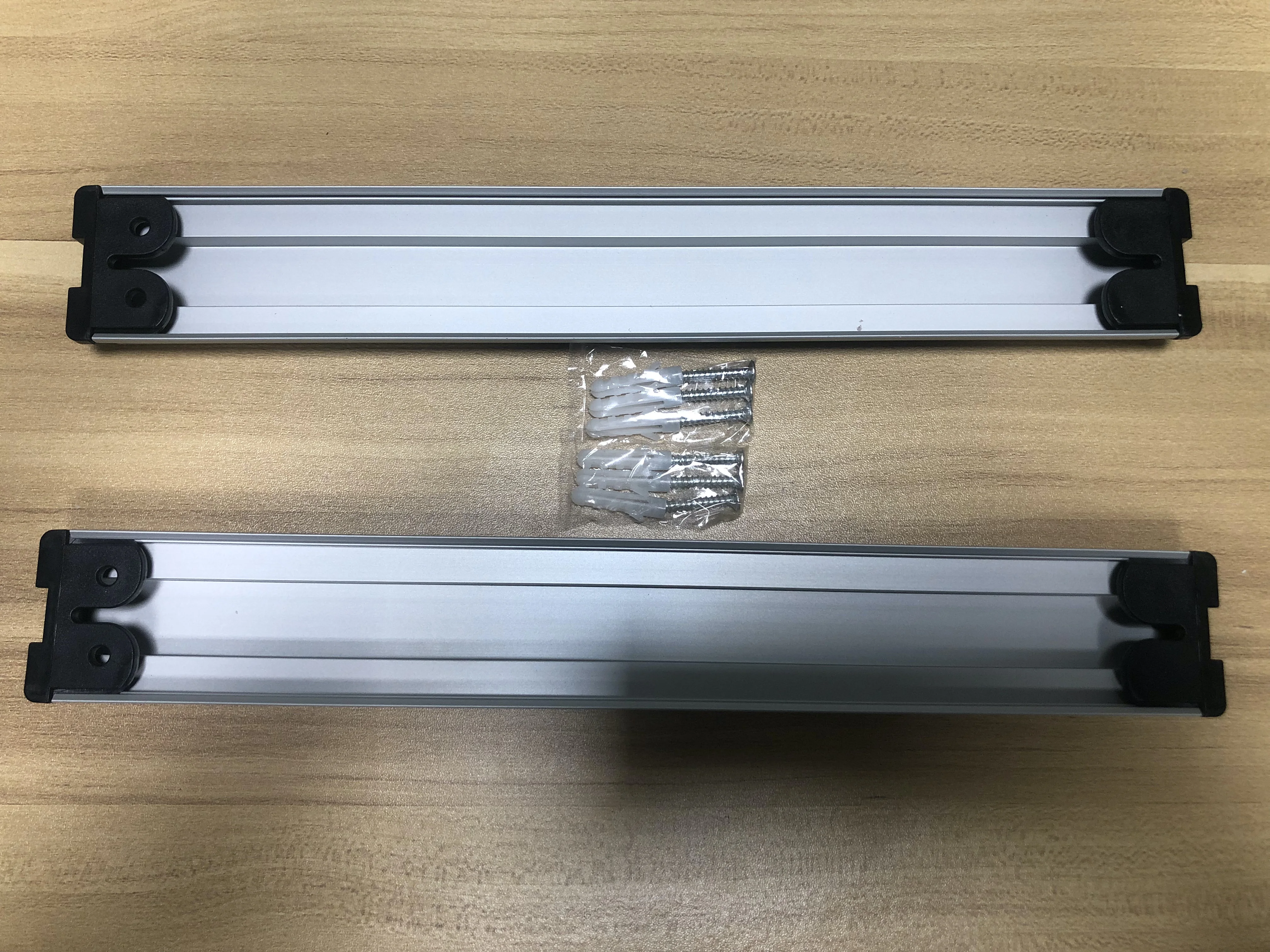 Magnet Knife Holder Multifunctional Hang Wall Scissors Frame Metal Tool Holder Scissors Storage Knife Holder 46.5*4.5cm