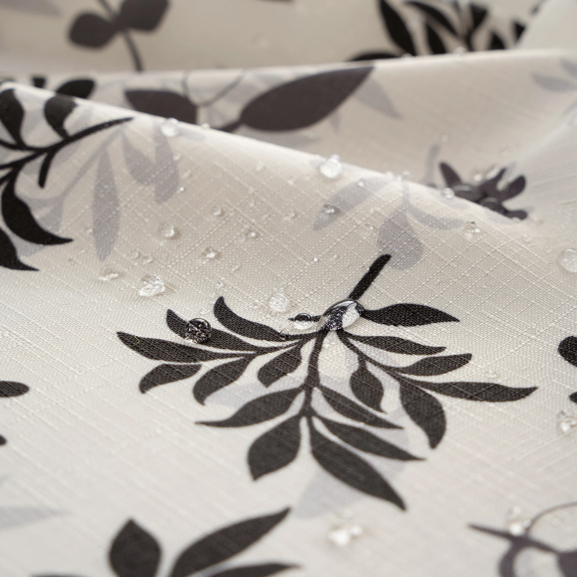 Riches Base OEM Bamboo 100% Polyester Table Cover Leaves Printed Waterproof Table Cloth For Home Decoration Table Decor
