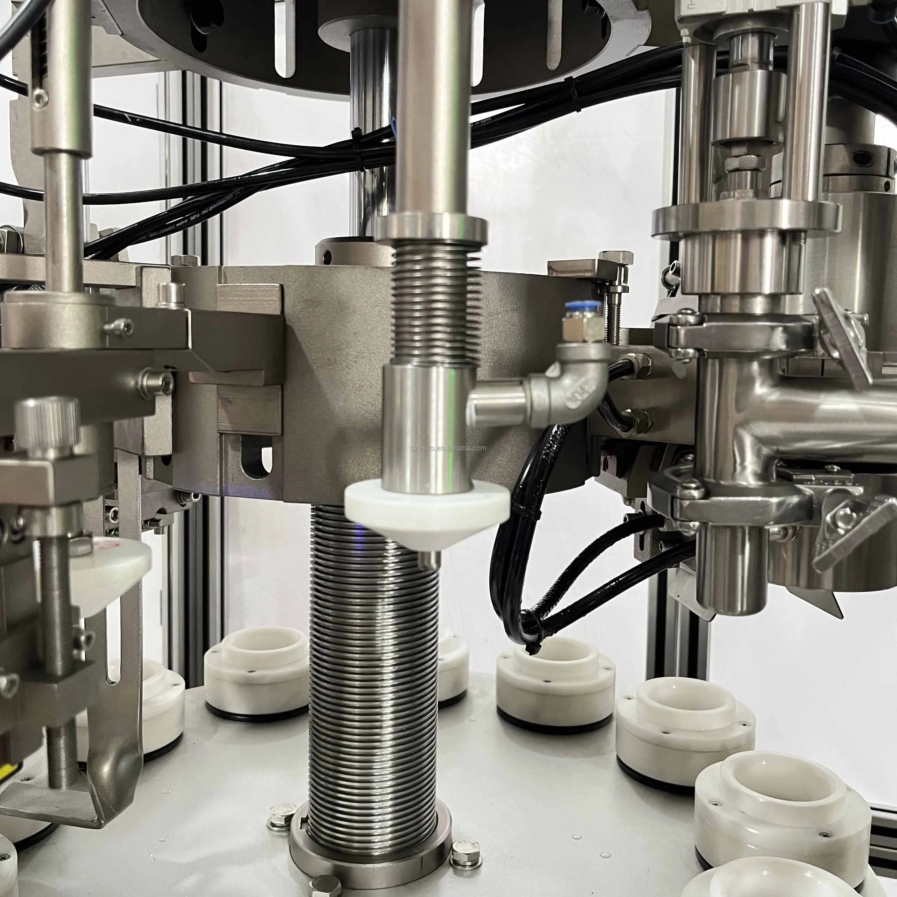 ESKO Single Nozzle Cosmetics Production Equipment Lotion Soft Alu Tube Filling And Sealing Machine