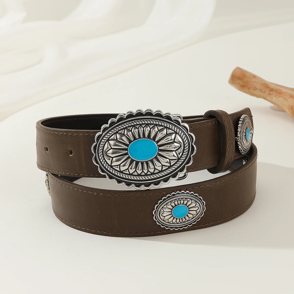 Western Belts for Women Turquoise Belts Vintage Design Embossed Leather Ladies Concho Belts