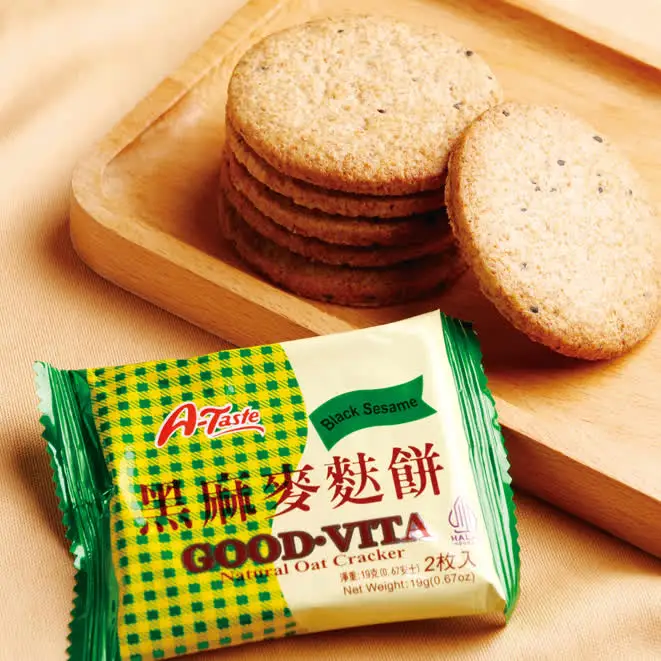 Black Sesame Natural Oat Cracker Customized Packaging Buckwheat Cracker Natural Puffed  Wheat Thins Crackers for Breakfast