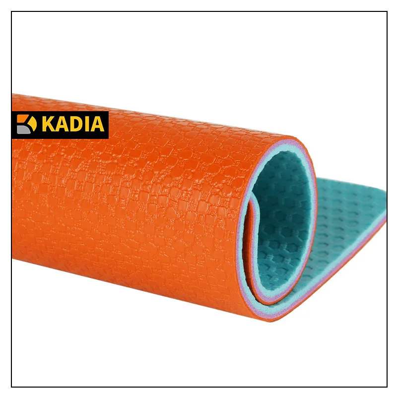 2023 Thailand pvc floor mat with indoor futsal court and basketball/badminton sport court flooring mat