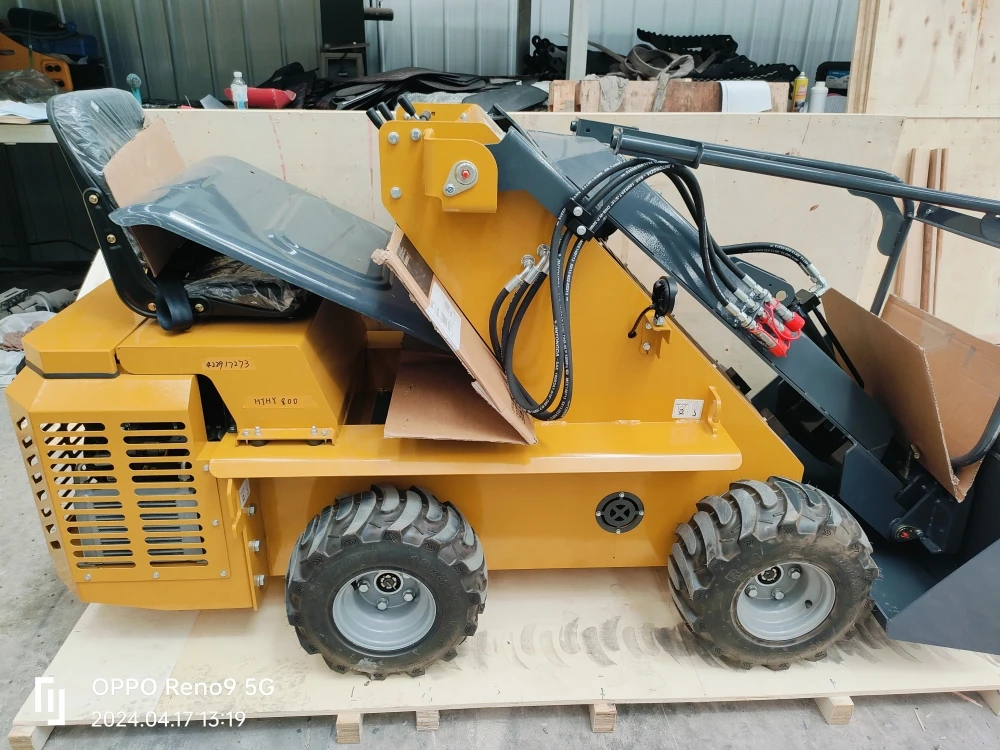 300kg load weight Wheel Tracked Skid Steer Loader Skid Steer Loaders With Bucket