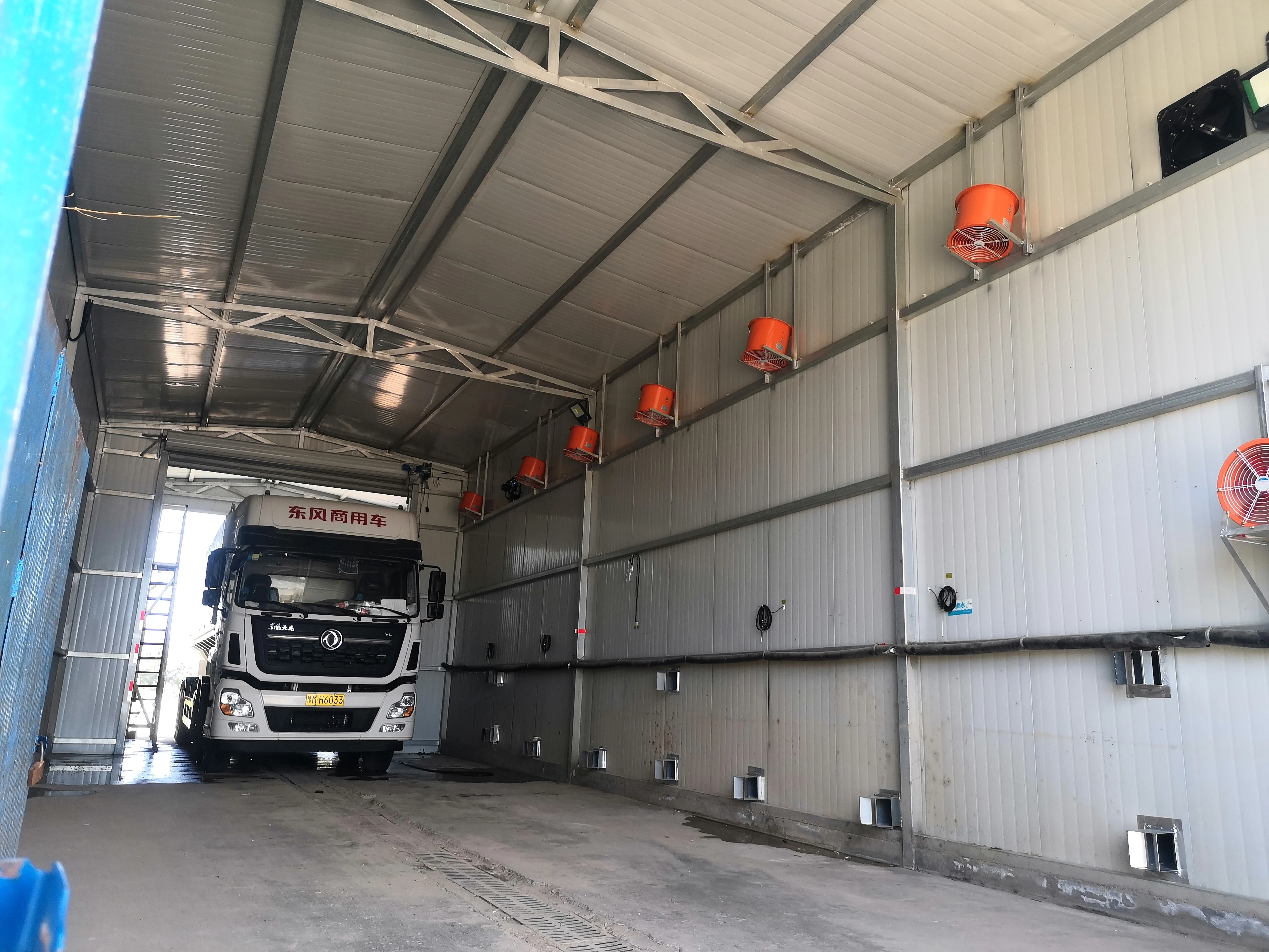 Post Cleaning Vehicle Drying Disinfection Car Drying Shed for Access to Livestock Buildings