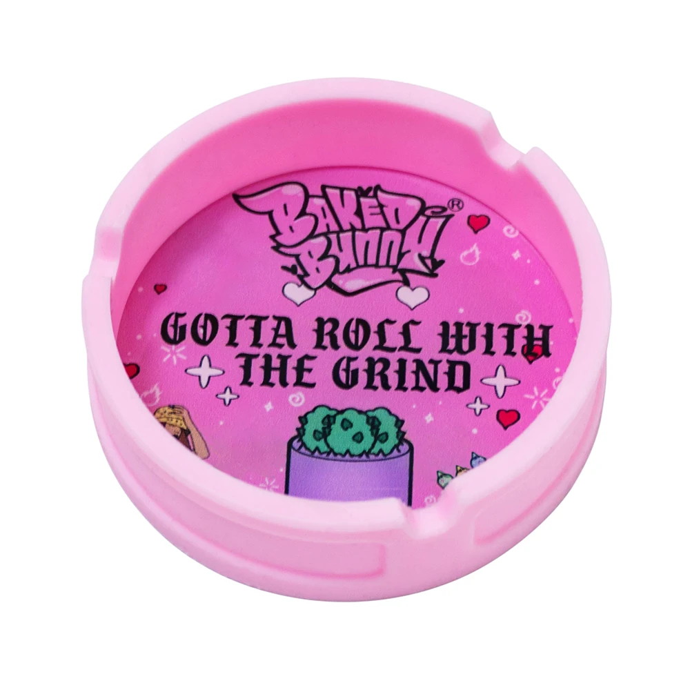 Portable Sublimation Pink Acrylic Cigar Ashtray With Lid Anti Smoke Funny Cute Designer Girly  Custom Logo Silicone Ashtray