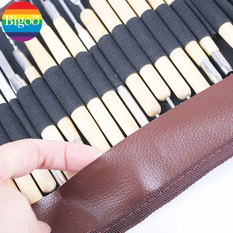 Hot Sale Set of 30pcs Wooden Handle Clay Sculpting Tools Pottery Carving DIY Modeling Tool Set in Fabric Storage Bag