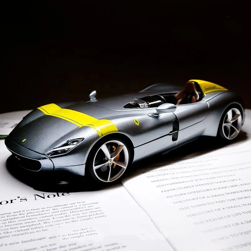 1:18 игрушечный спортивный автомобиль из сплава