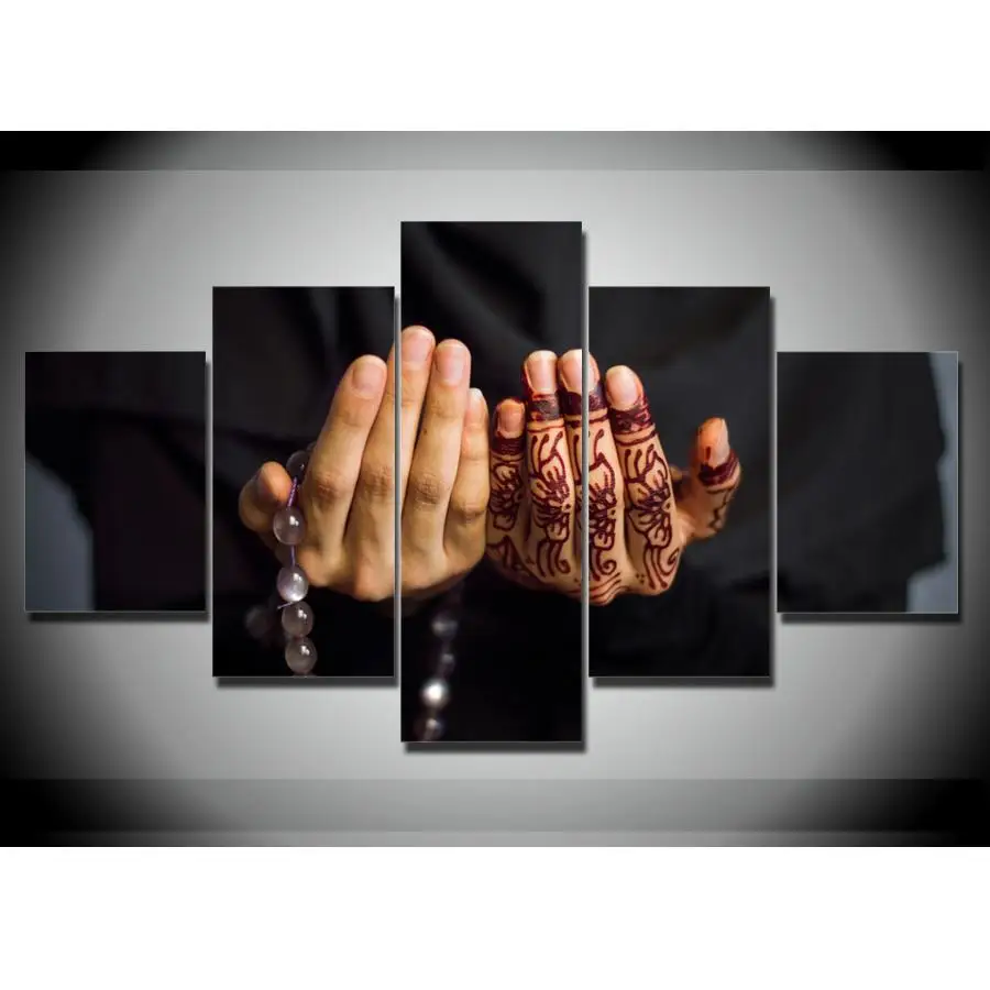 Group Panels Modern Arabic Islamic Art Picture Holding Hands Theme Muslim Canvas Painting HD Poster Print for Wall Decoration